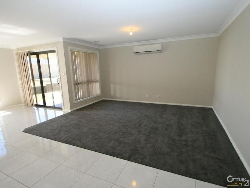 67  Botanic Way, Orange NSW 2800