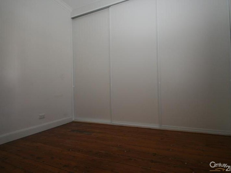 413 Summer Street East, Orange NSW 2800