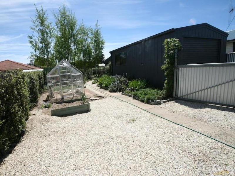 413 Summer Street East, Orange NSW 2800