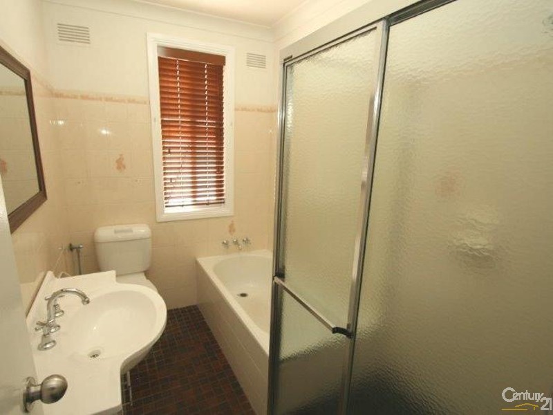 31 GOORAWIN ROAD, Orange NSW 2800