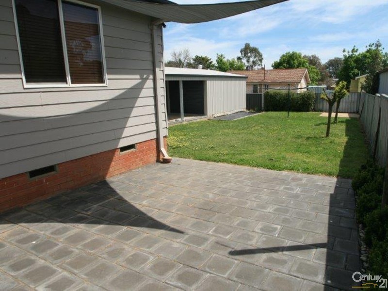 31 GOORAWIN ROAD, Orange NSW 2800