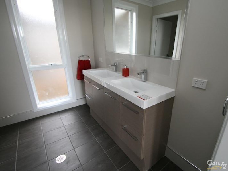 41  Pippin Way, Orange NSW 2800