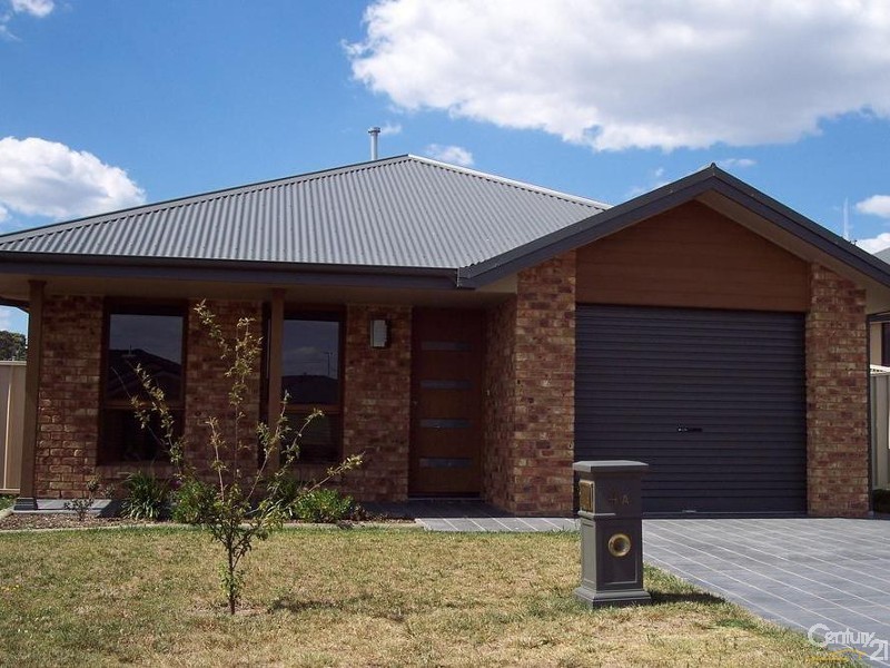 4A Rutherford Place, Orange NSW 2800