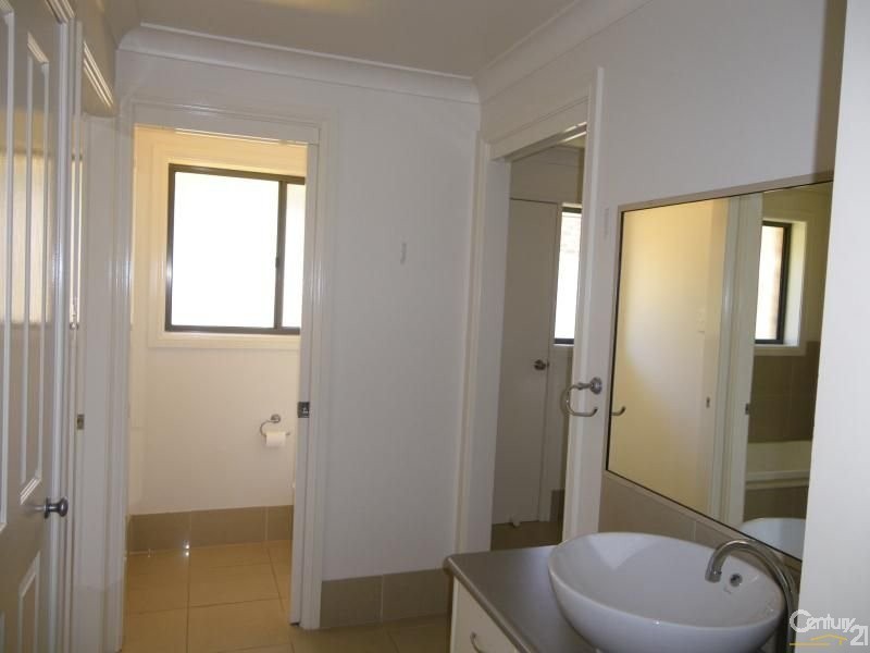 4A Rutherford Place, Orange NSW 2800