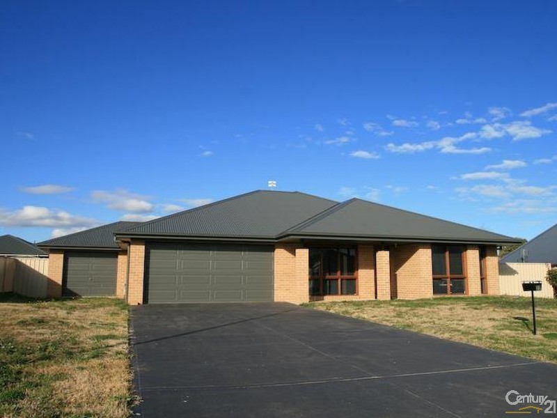 22 Unwin Street, Millthorpe NSW 2798