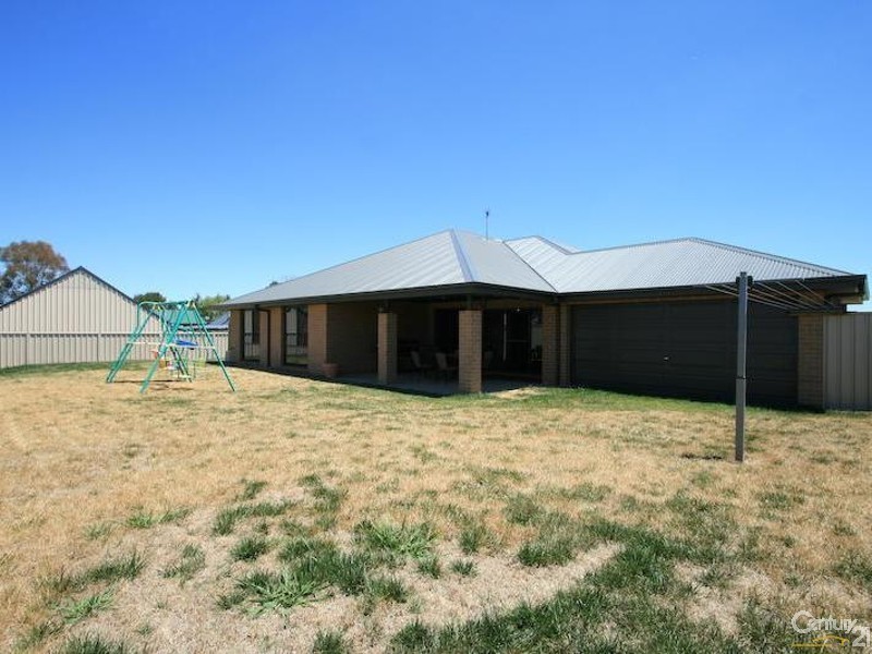 22 Unwin Street, Millthorpe NSW 2798