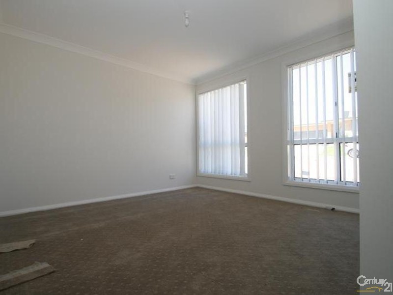 67 Botanic Way, Orange NSW 2800