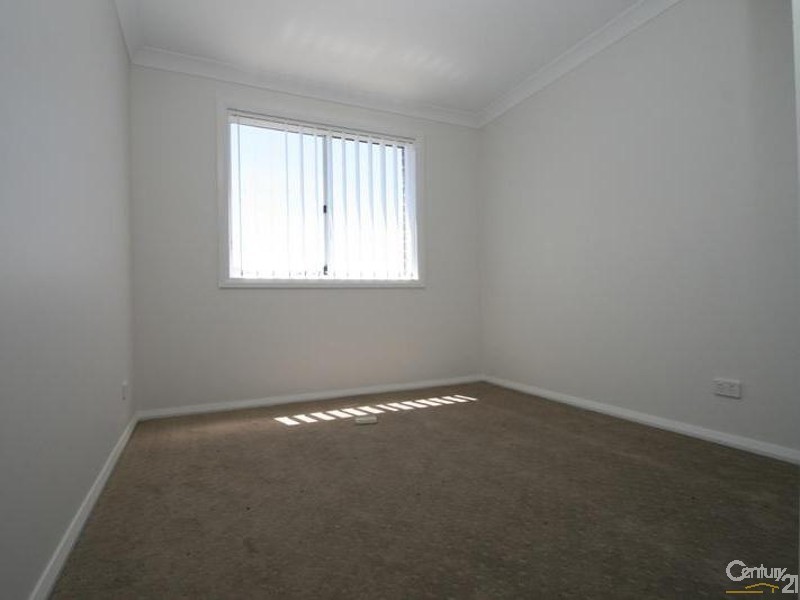67 Botanic Way, Orange NSW 2800