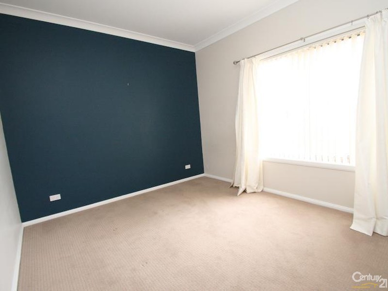 3 JADE AVENUE, Orange NSW 2800