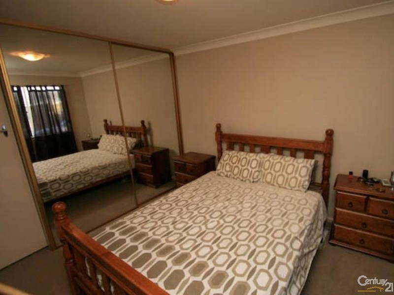 1/110 Dalton St, Orange NSW 2800