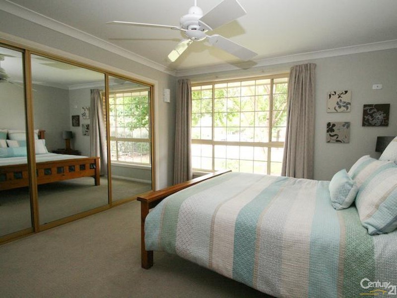 7 KINGFISHER COURT, Orange NSW 2800