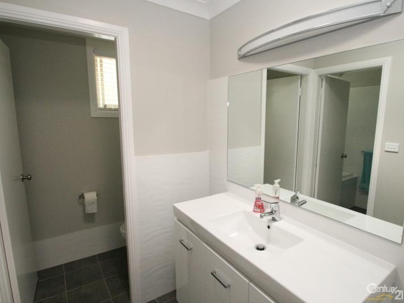 7 KINGFISHER COURT, Orange NSW 2800