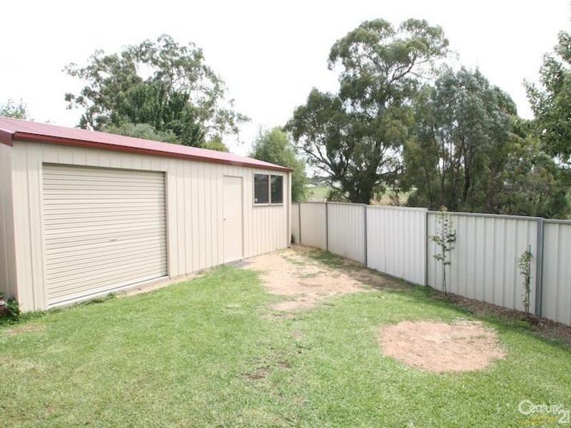 7 KINGFISHER COURT, Orange NSW 2800