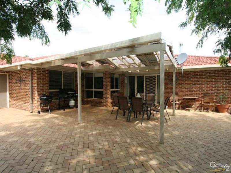 7 KINGFISHER COURT, Orange NSW 2800