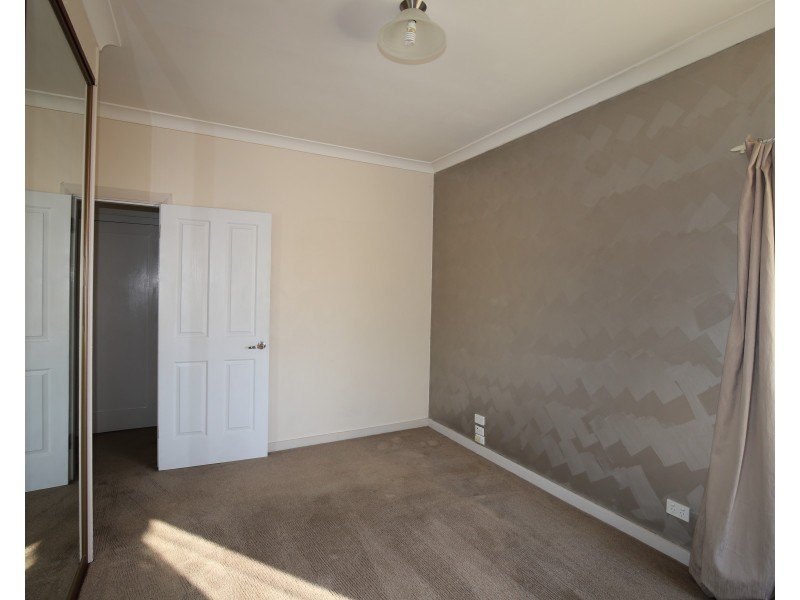 15 Tobruk Crescent, Orange NSW 2800