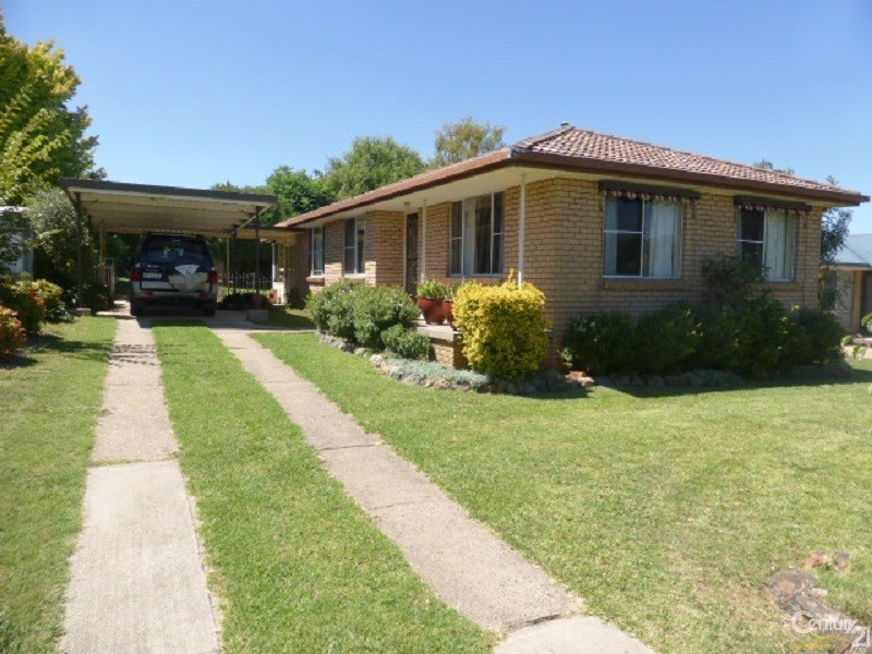 27 Rawle Avenue, Orange NSW 2800