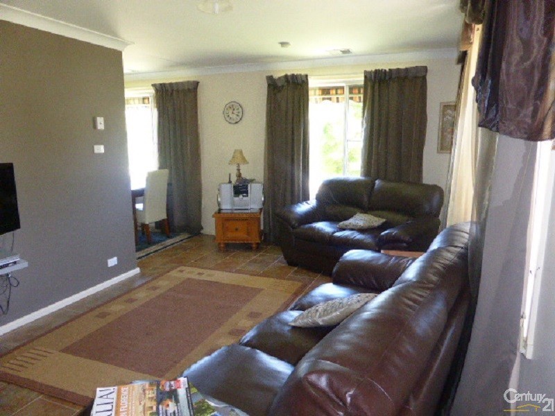 27 Rawle Avenue, Orange NSW 2800