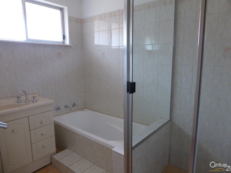 23 Grevillea Street, Orange NSW 2800