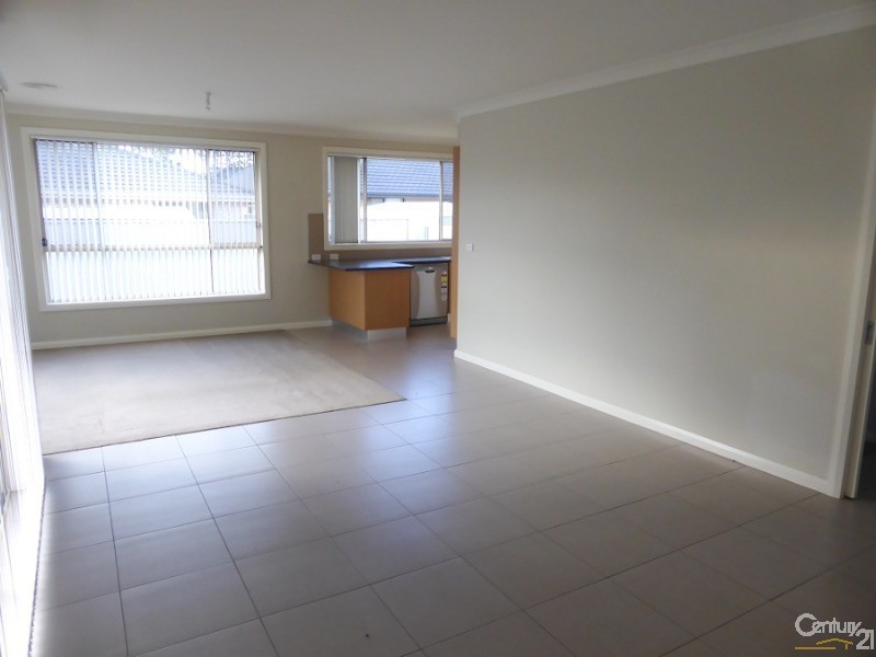 8 Begonia Street, Orange NSW 2800