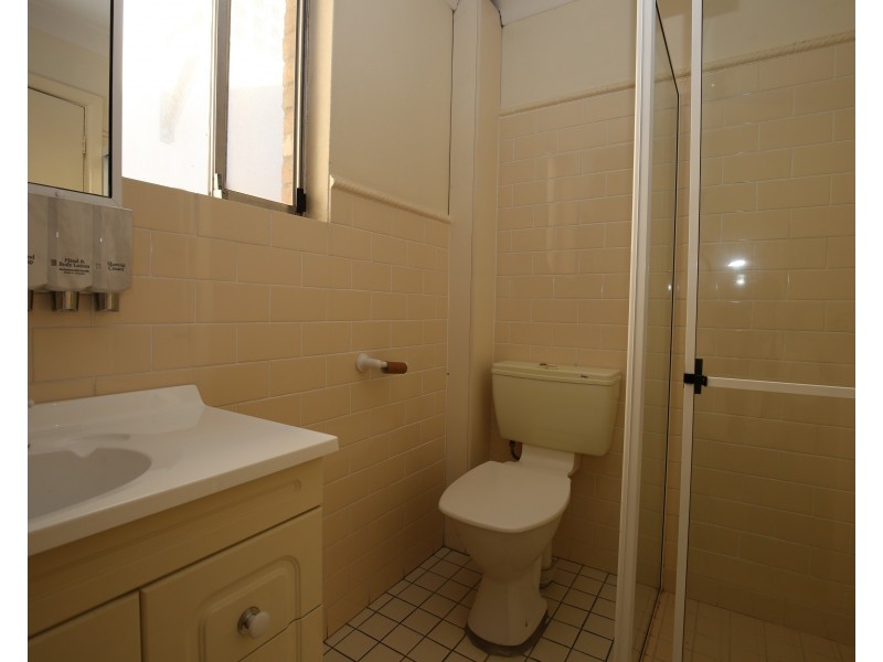 111 Byng St, Orange NSW 2800