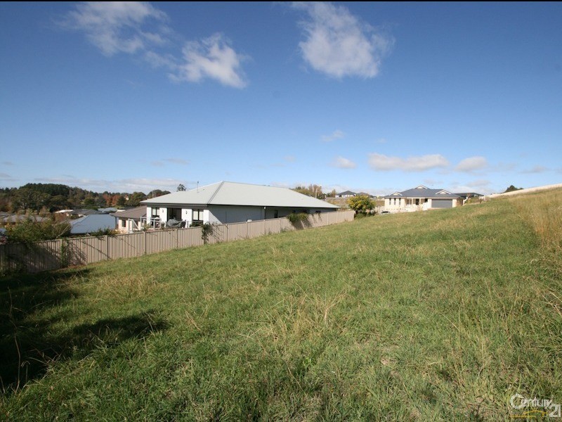 22 STIRLING AVENUE, Orange NSW 2800