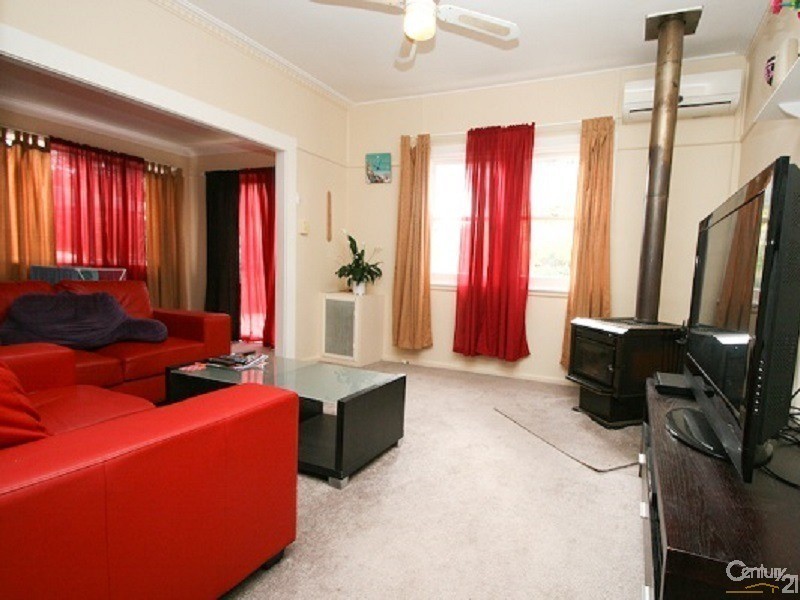 5 BURRENDONG WAY, Orange NSW 2800