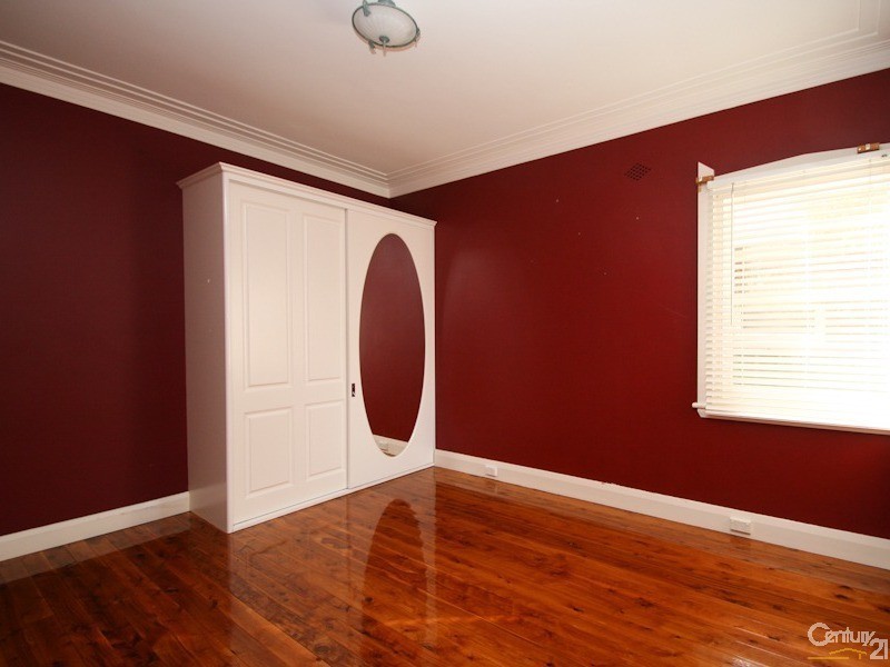 99 LORDS PLACE, Orange NSW 2800