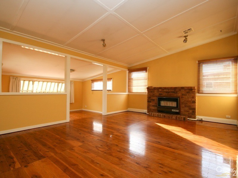 99 LORDS PLACE, Orange NSW 2800