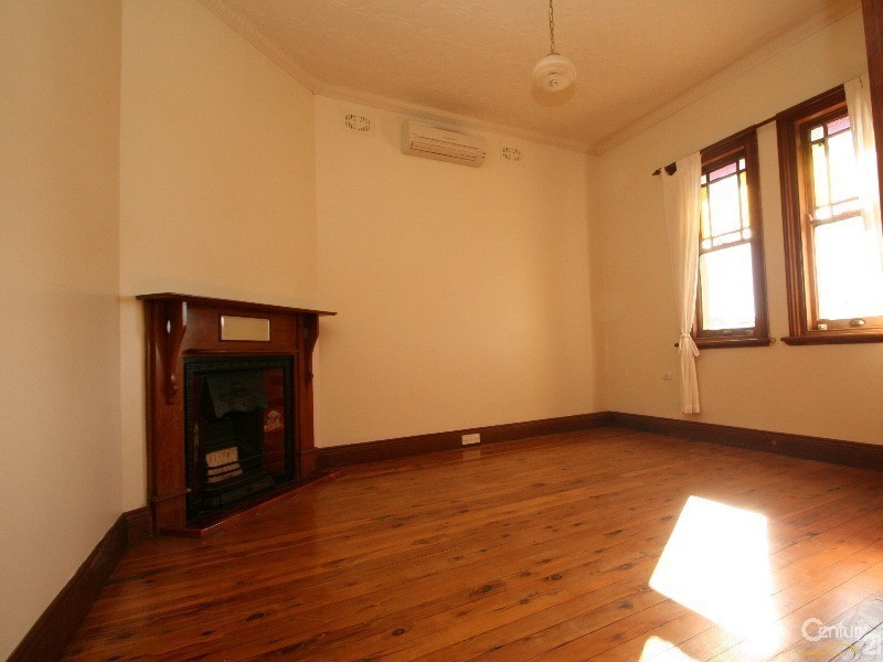 36 Caroline Street, Orange NSW 2800