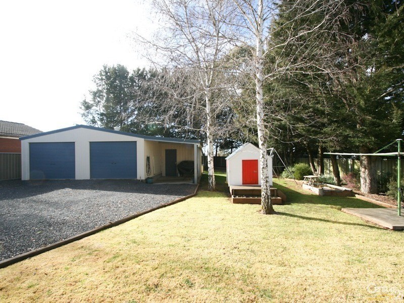 Spring Hill NSW 2800