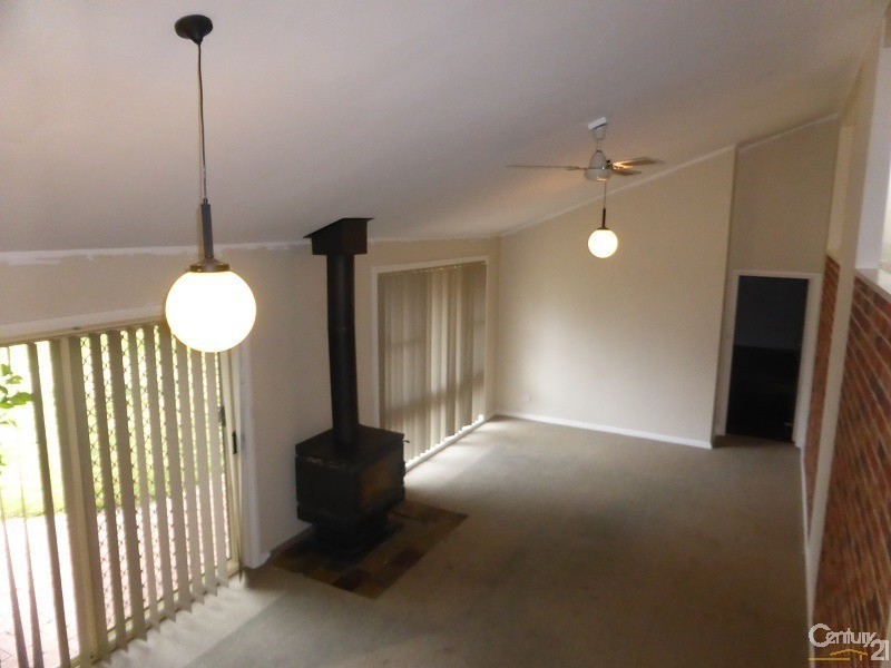 9 Provincial Place, Orange NSW 2800