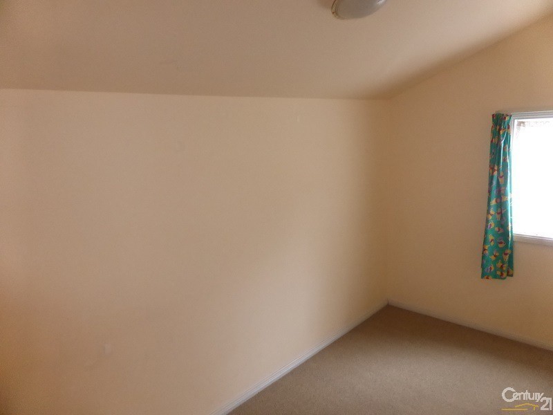 9 Provincial Place, Orange NSW 2800