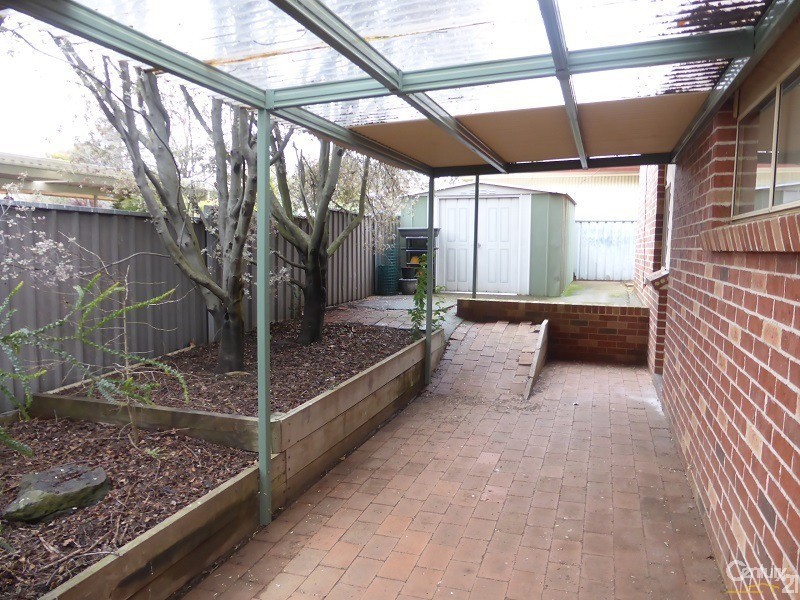 9 Provincial Place, Orange NSW 2800