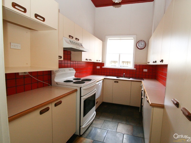 36 Caroline Street, Orange NSW 2800