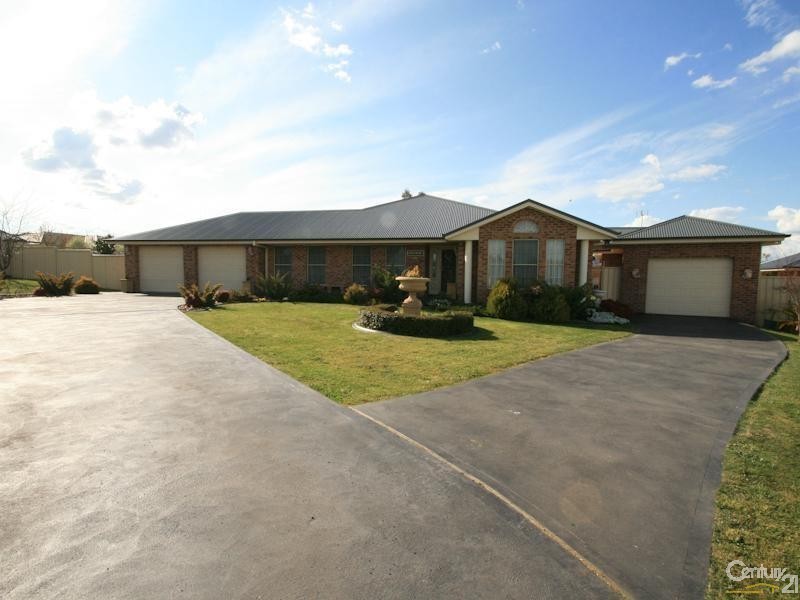 376 THE ESCORT WAY, Orange NSW 2800
