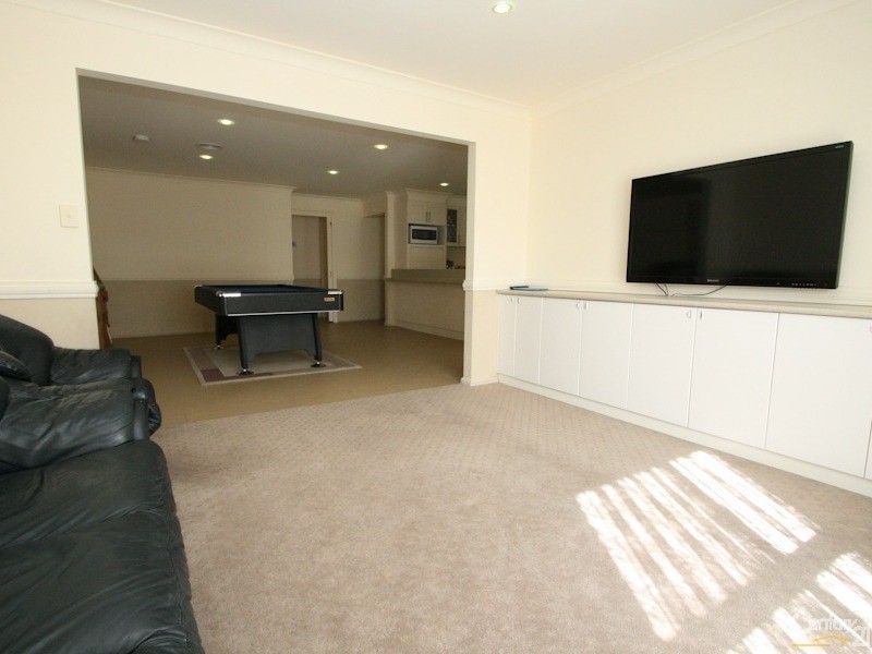 376 THE ESCORT WAY, Orange NSW 2800