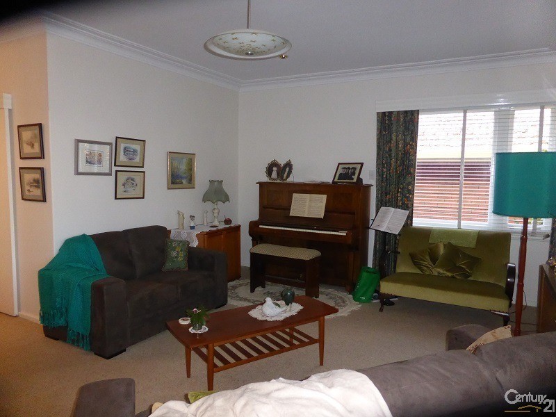 149 matthews avenue, Orange NSW 2800