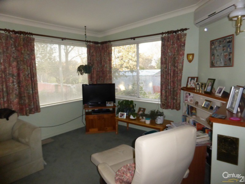 149 matthews avenue, Orange NSW 2800