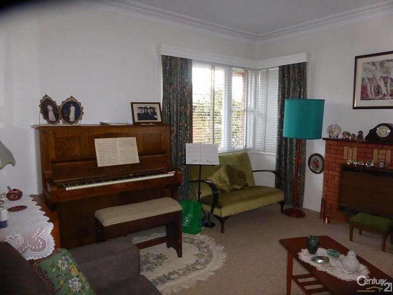 149 matthews avenue, Orange NSW 2800