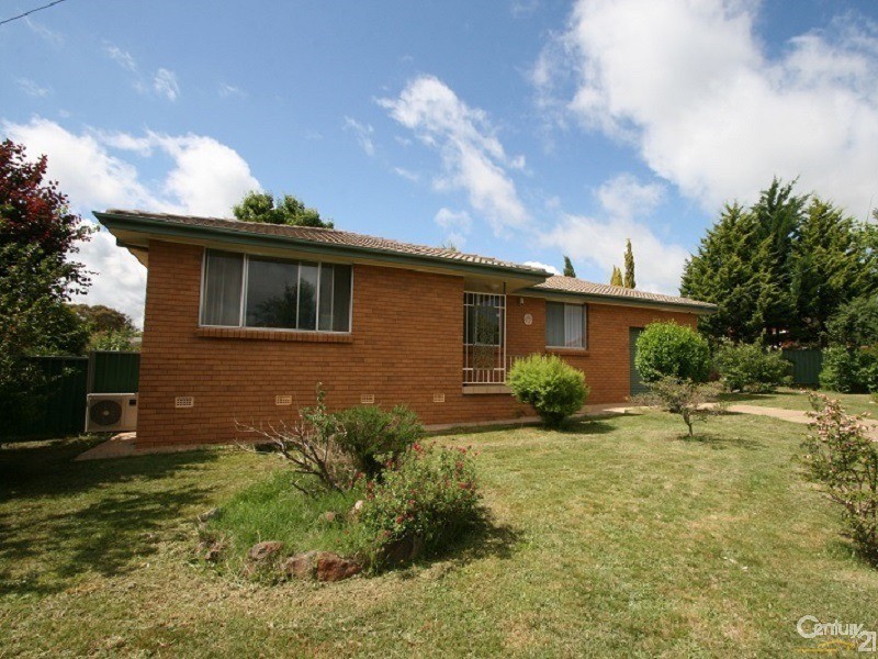 9 Morobe Place, Orange NSW 2800
