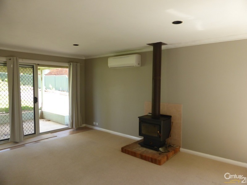 20 Allenby Road, Orange NSW 2800