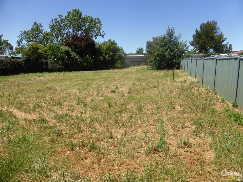 11 Marsden Place, Orange NSW 2800