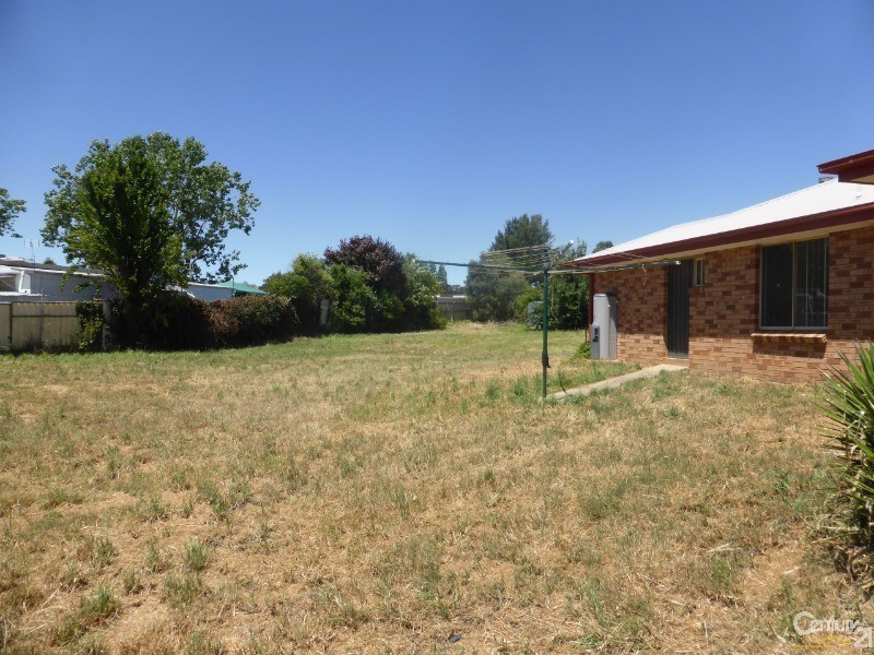 11 Marsden Place, Orange NSW 2800