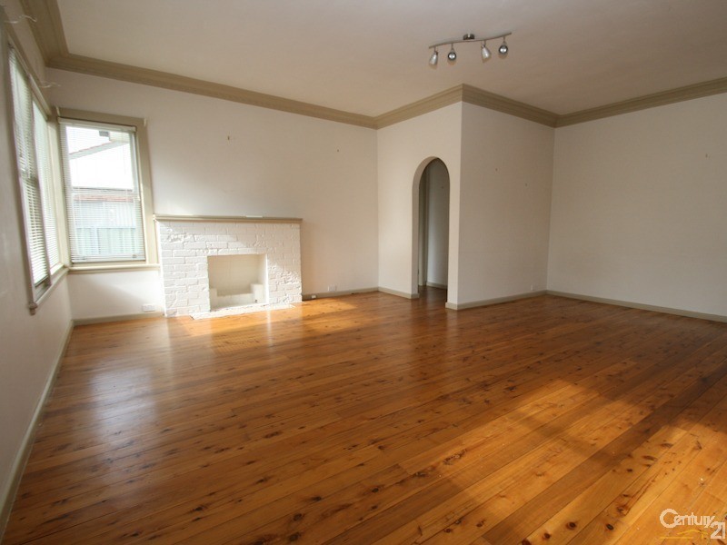 375 Lords Place, Orange NSW 2800