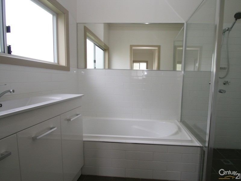 375 Lords Place, Orange NSW 2800