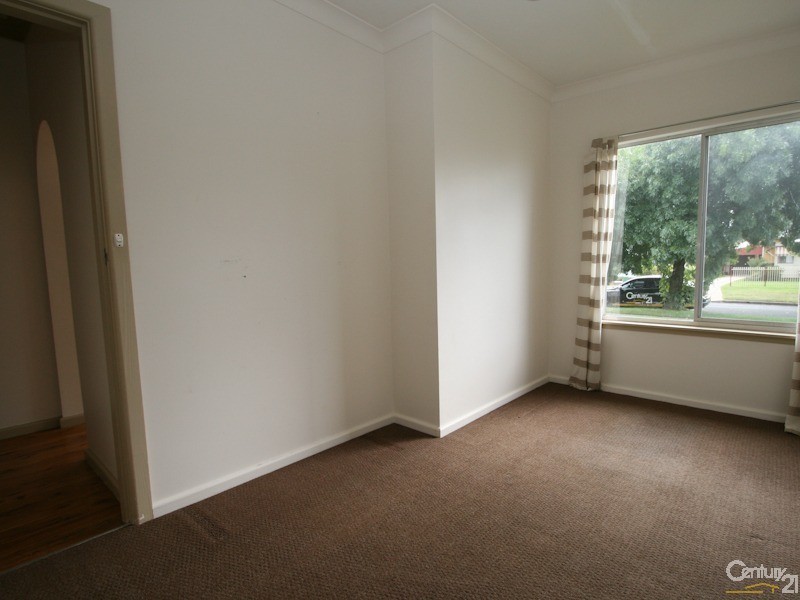 375 Lords Place, Orange NSW 2800