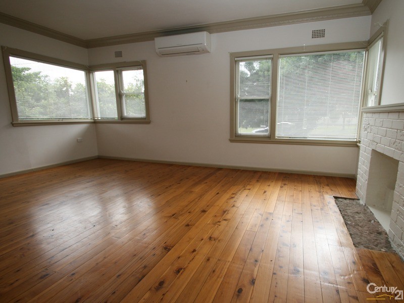 375 Lords Place, Orange NSW 2800