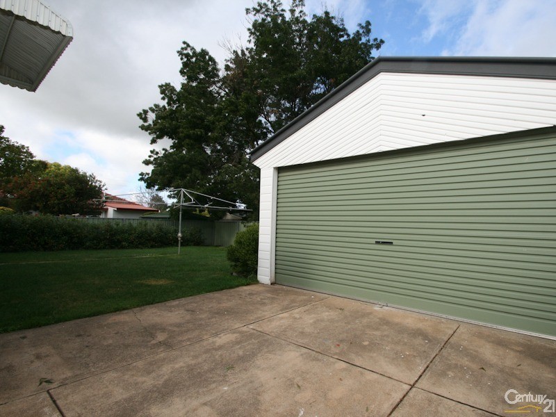 375 Lords Place, Orange NSW 2800