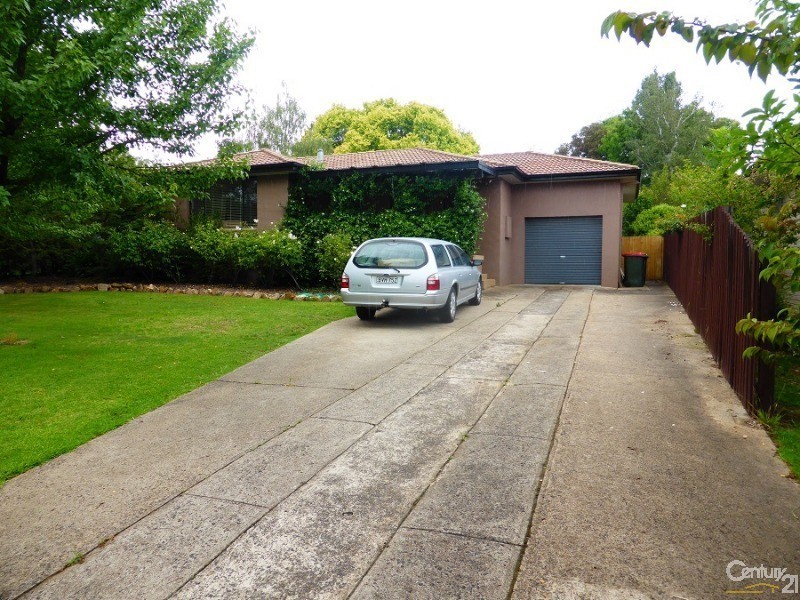 30 Yarawini drive, Orange NSW 2800