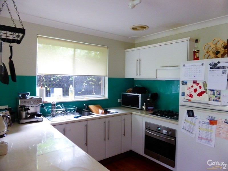 30 Yarawini drive, Orange NSW 2800